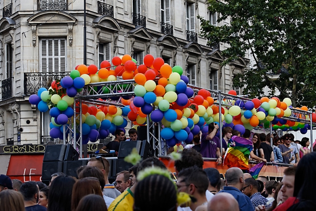Gay Pride-Paris 2011-097